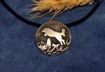 Tierschmuck-Anhänger in 925 Silber , Motiv Hund beim Agility